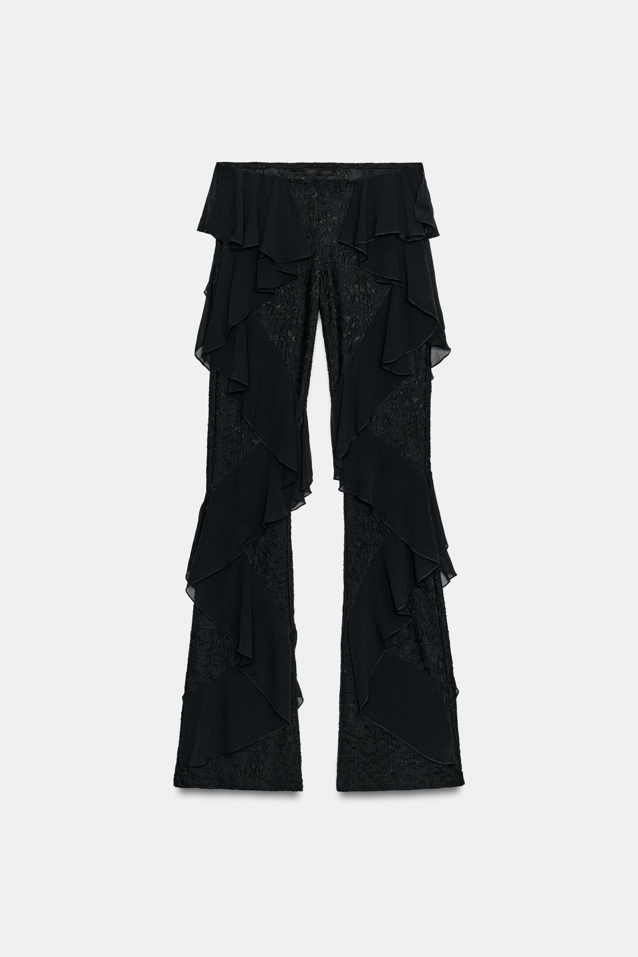 LACE RUFFLE PANTS